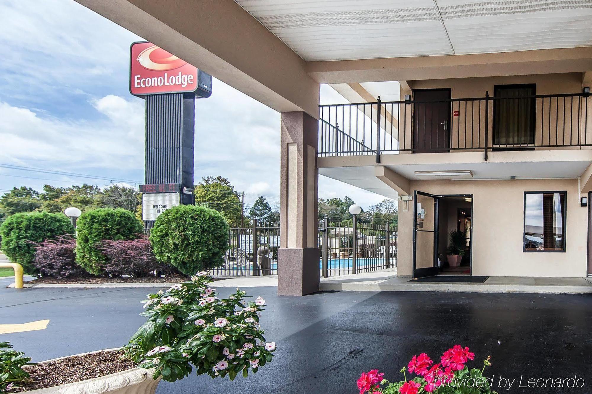 Econo Lodge Lenoir City Exterior photo
