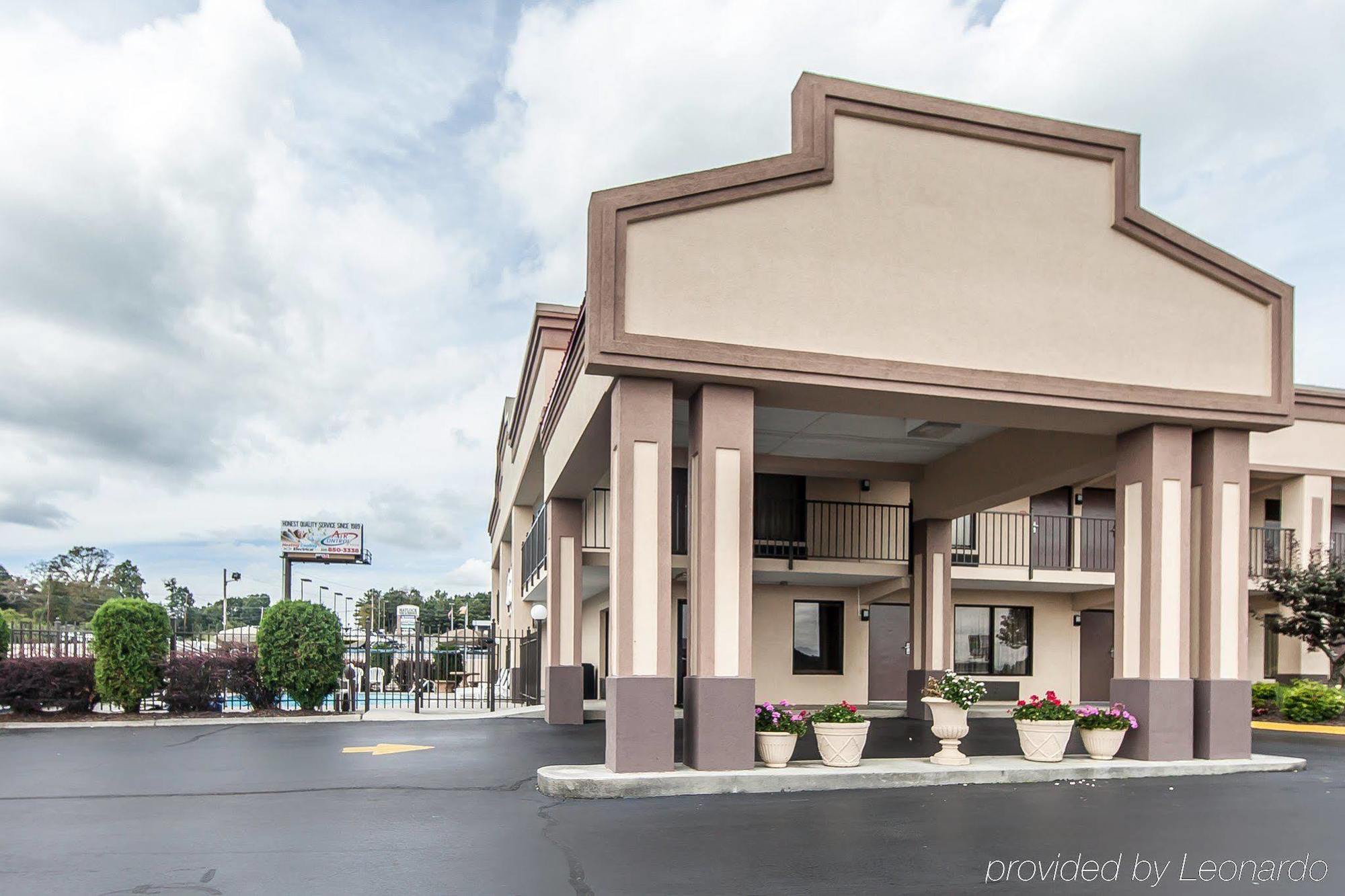 Econo Lodge Lenoir City Exterior photo