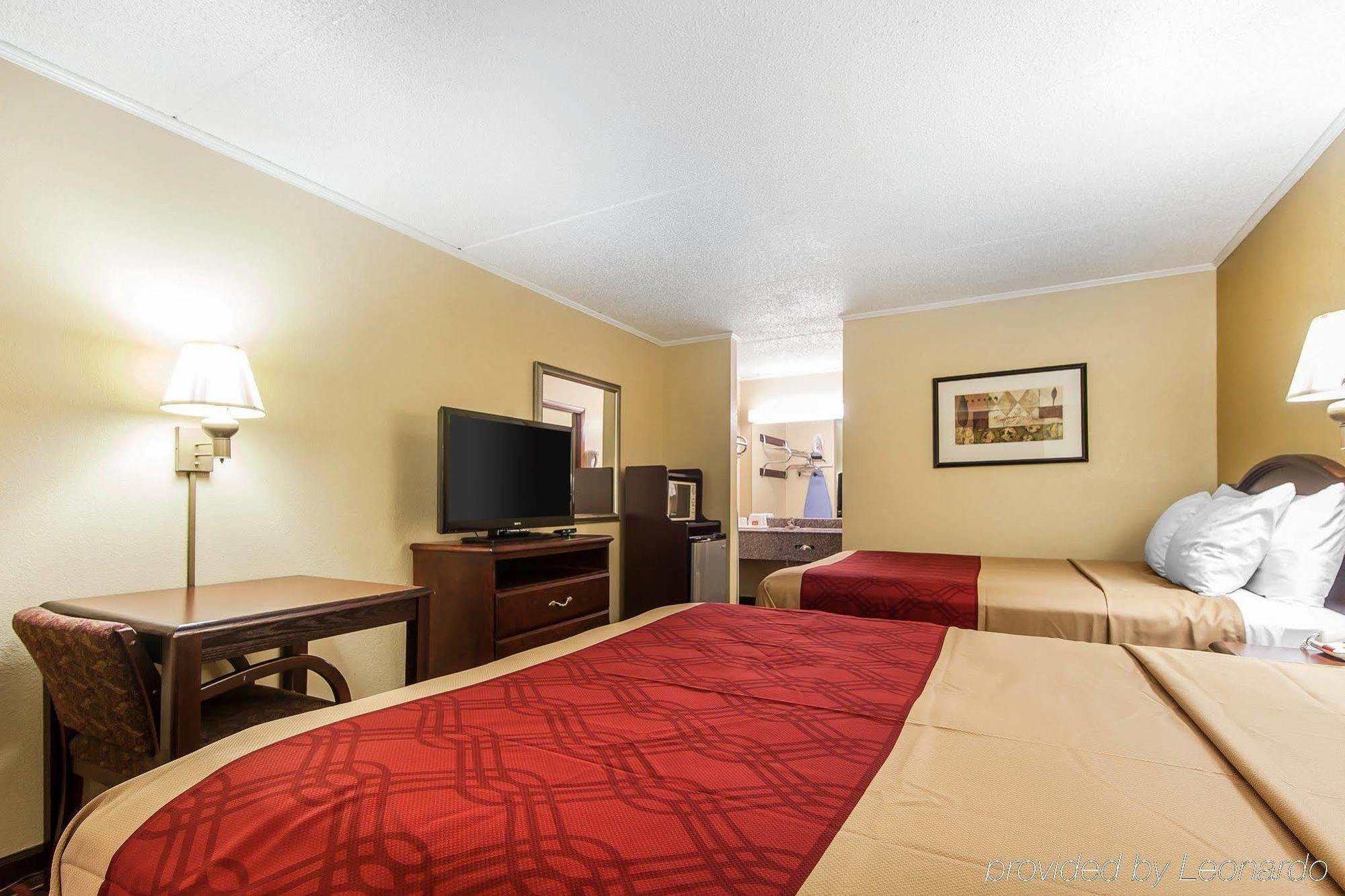 Econo Lodge Lenoir City Exterior photo