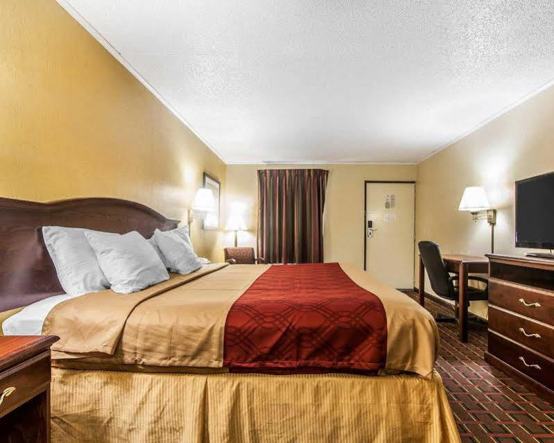 Econo Lodge Lenoir City Exterior photo