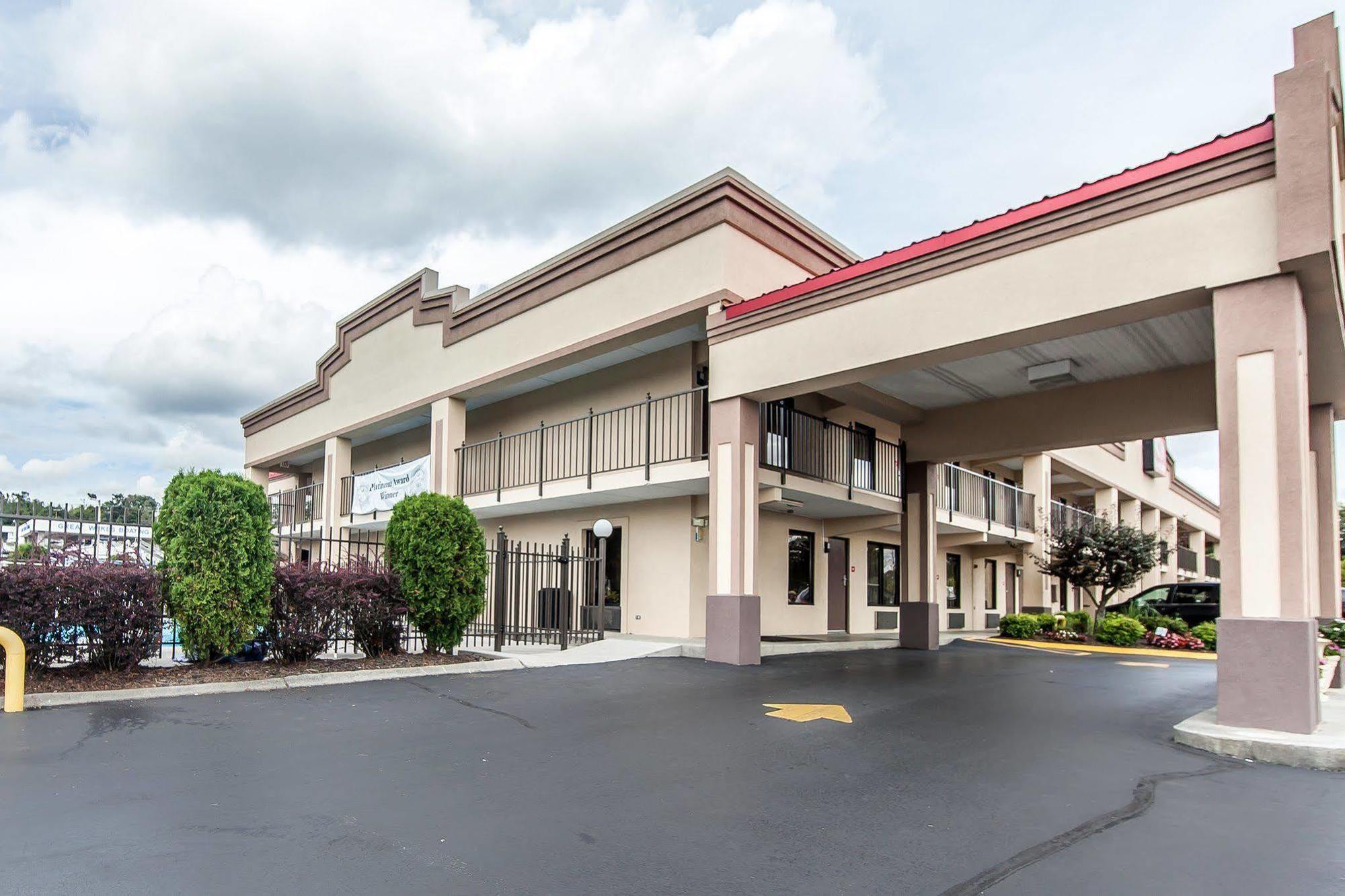 Econo Lodge Lenoir City Exterior photo