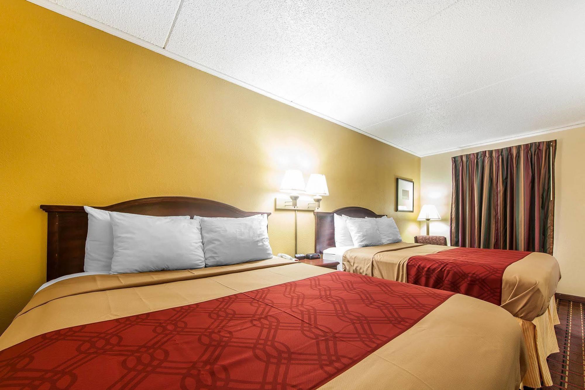 Econo Lodge Lenoir City Exterior photo